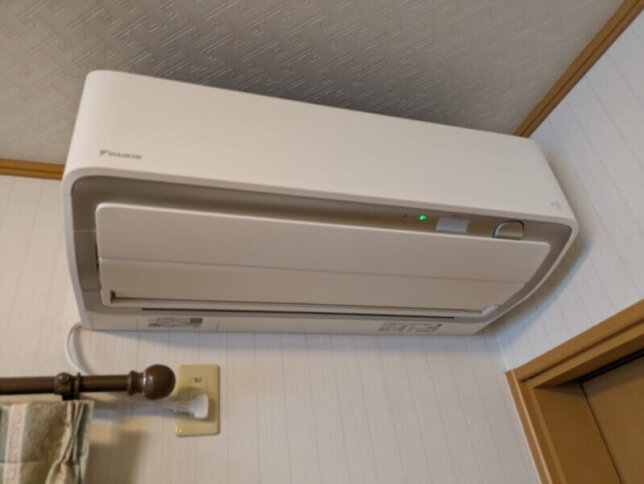 枚方市でエアコンクリーニングをご依頼頂きました!