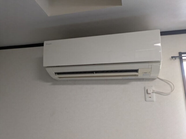 大阪市鶴見区のダイキンお掃除機能付きエアコンクリーニング