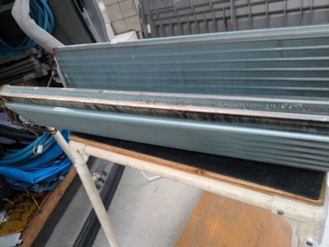 熱交換器はそれほど世後手れいないけど、ドレンが