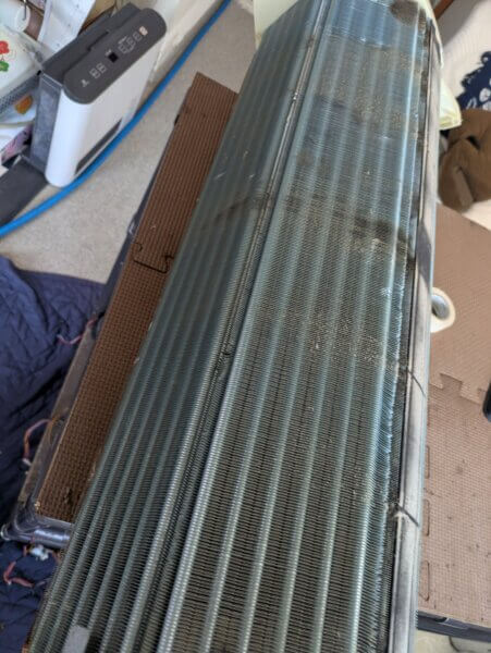 寝屋川市ダイキンの熱交換器の洗浄前