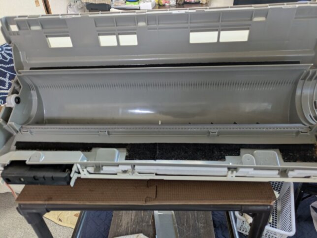 寝屋川市のダイキンのケーシング洗浄後