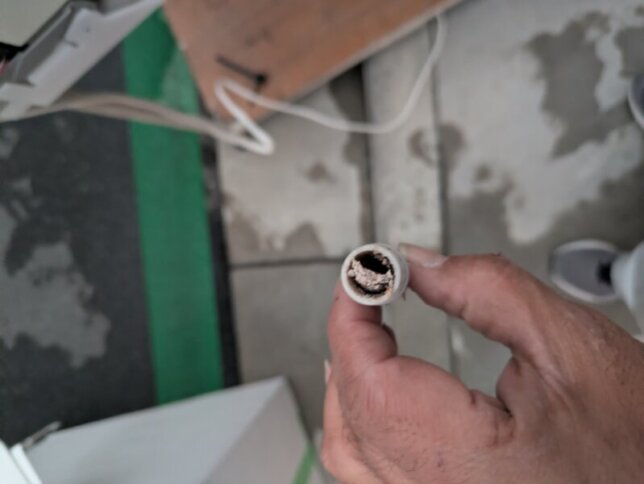 エアコンの虫除けキャップって本当は？