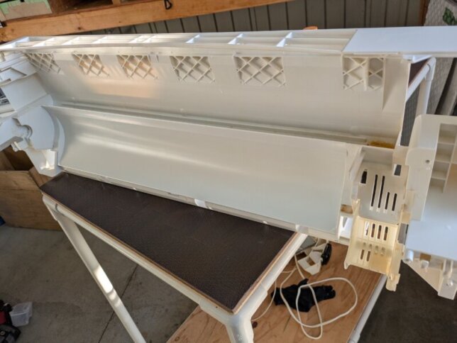 洗浄後のシャープのケーシング