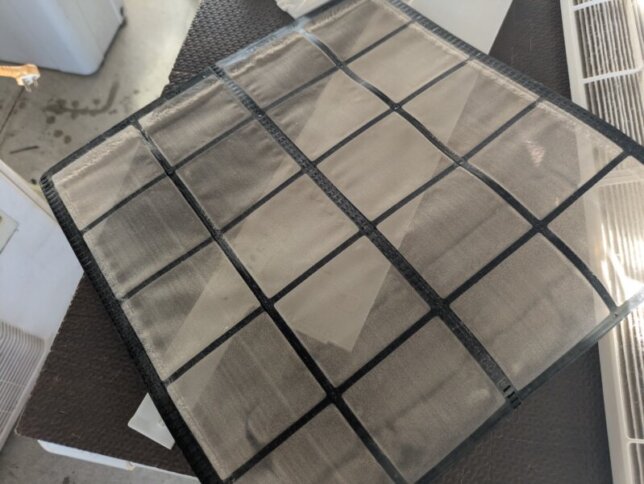 和泉市の一回目のパナソニックのお掃除機能付きエアコンのフィルター