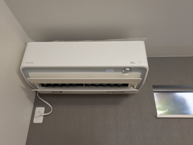 午前のダイキンのエアコン