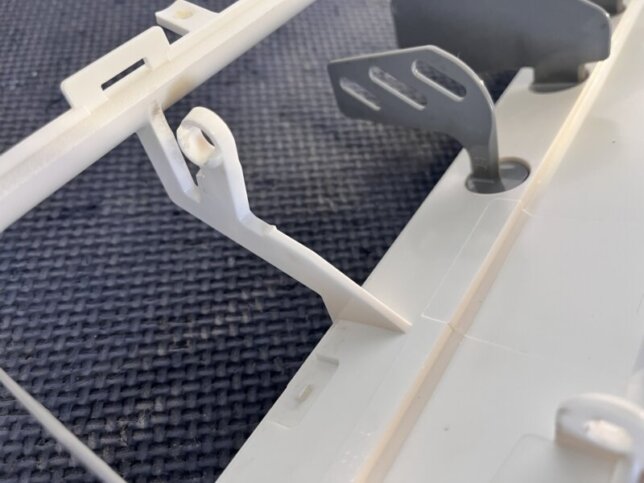 エアコンクリーニング 組み立て