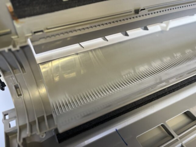 エアコン内部のホコリだまり