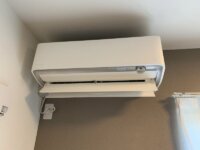 「ネットで見たのと一緒だ!」大阪・枚方市のお客様がアレルギーの不安を解消したダイキンエアコンクリーニング