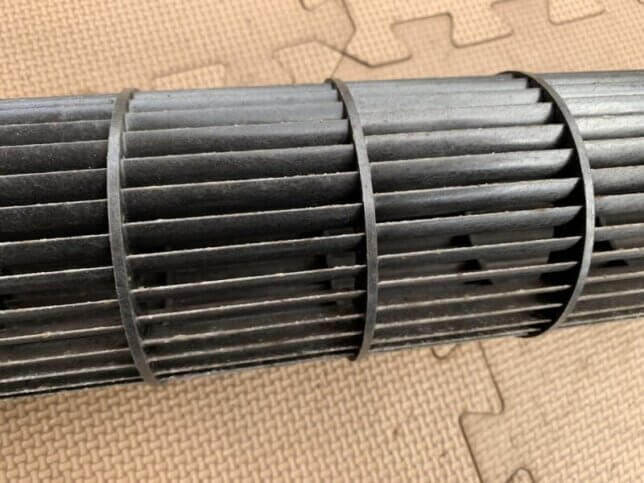 洗浄前のファン