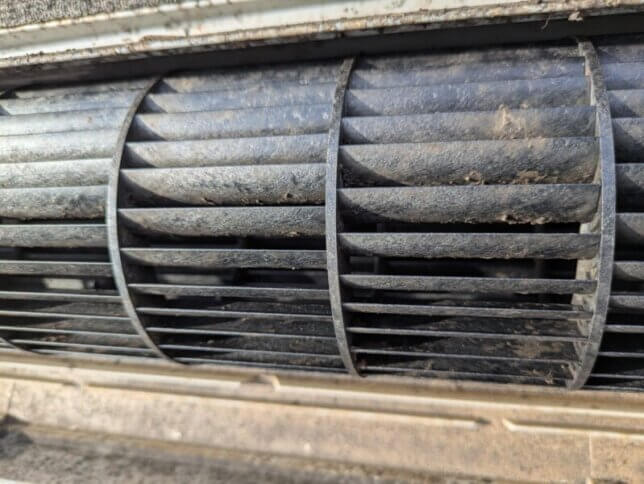 エアコンのファンのアップ