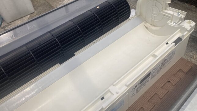 分解した状態だが全然キレイ